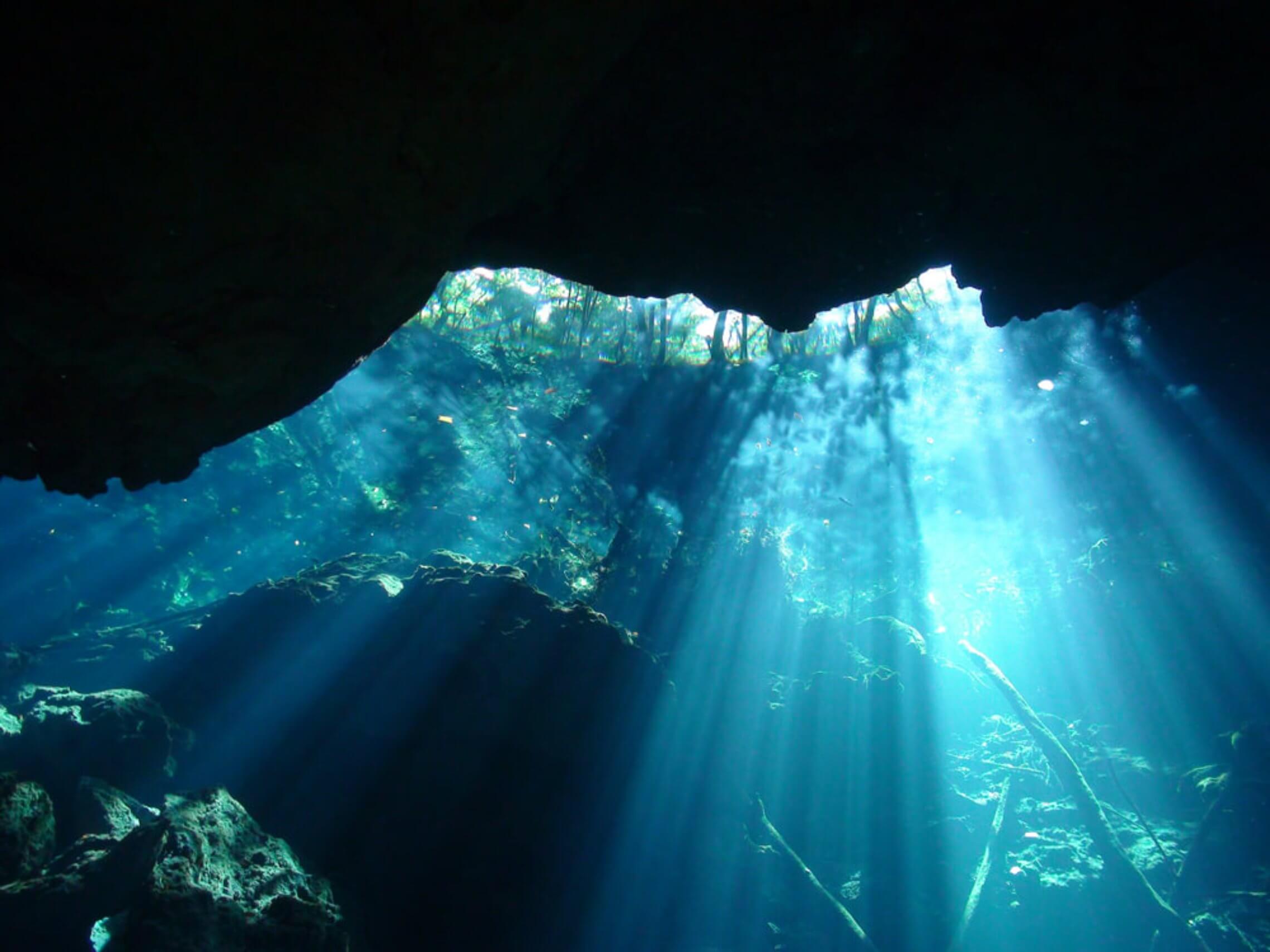 cenote diving 01 1