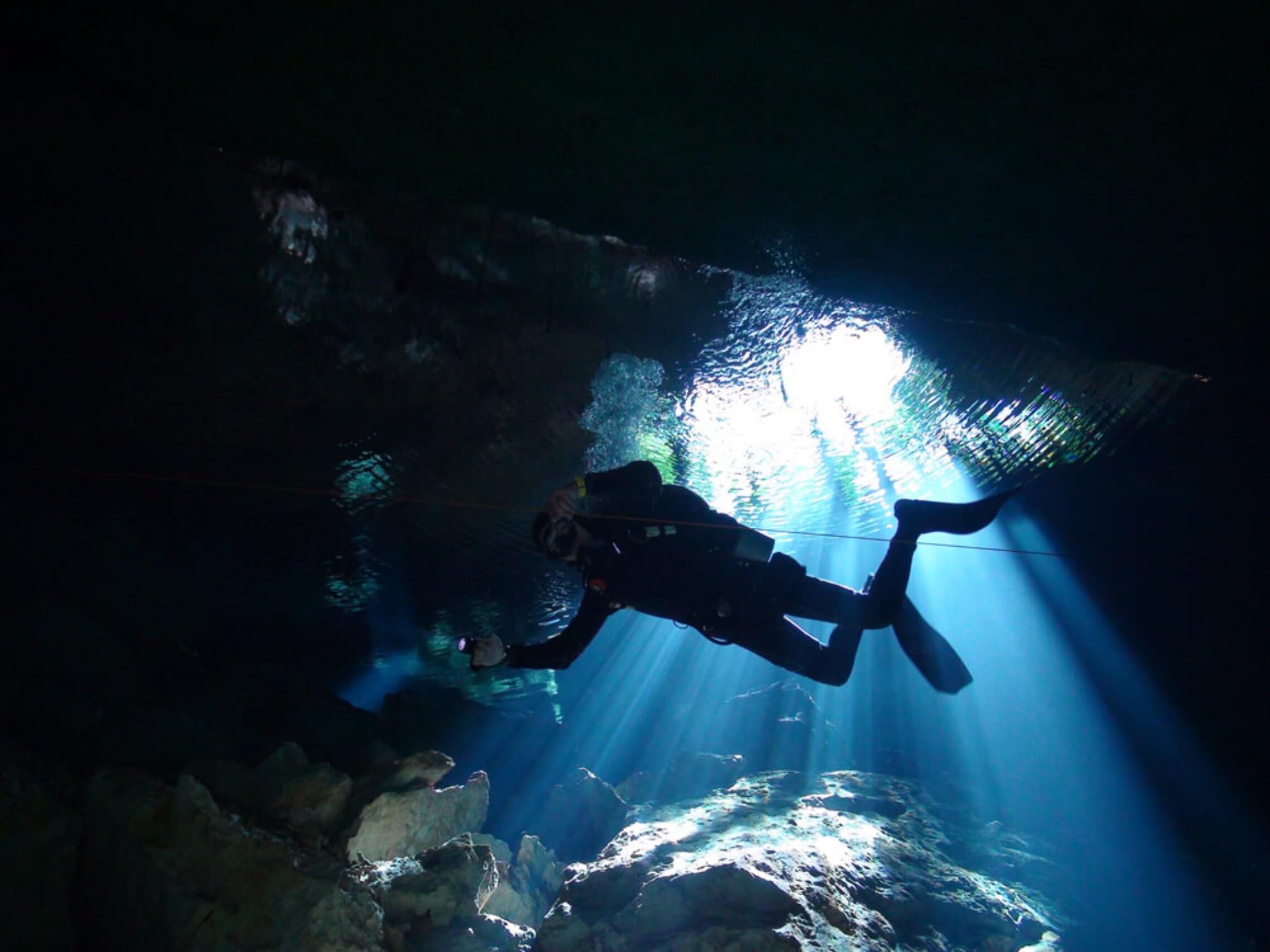 cenote diving 06 1
